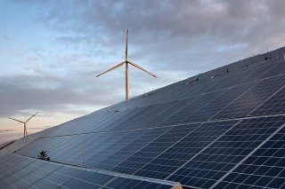 Le programme doit rendre l'électricité plus verte (image prétexte). KEYSTONE/DPA/SINA SCHULDT